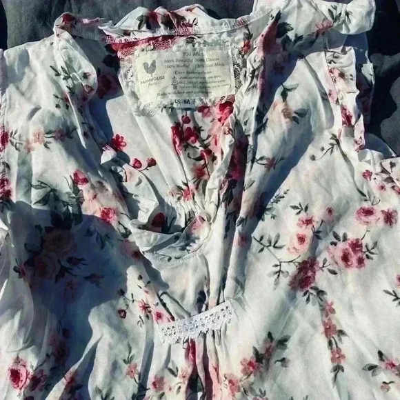 Farm House Frocks Top M Handkerchief Hem Boho Floral Sheer Oversized - Picture 10 of 16